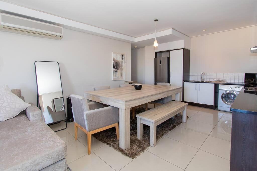 Apartment Manhattan Towers 1 Bedroom Flat Cape Town