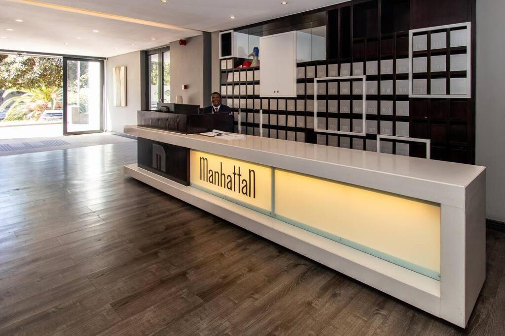 Manhattan Towers 1 Bedroom Flat *
