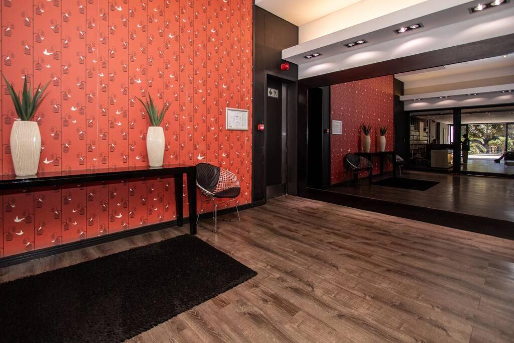 Apartment Manhattan Towers 1 Bedroom Flat Cape Town