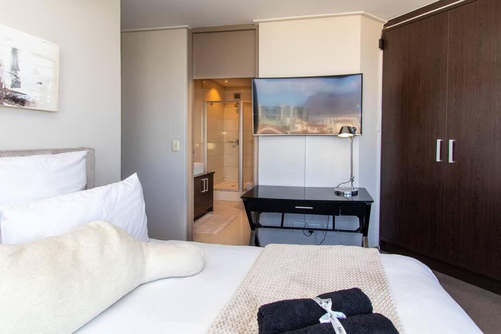 Manhattan Towers 1 Bedroom Flat Apartment