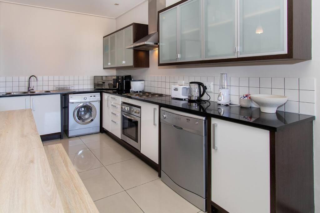 Manhattan Towers 1 Bedroom Flat