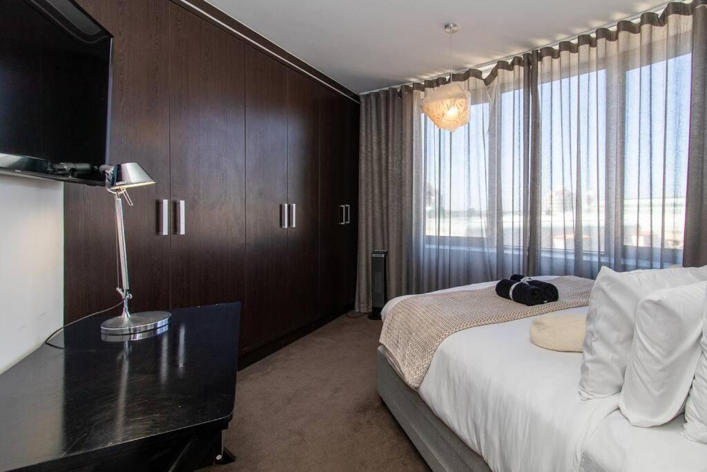 Manhattan Towers 1 Bedroom Flat