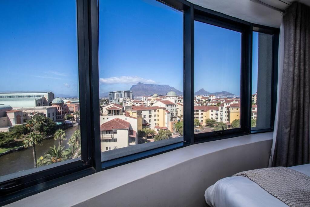 Manhattan Towers 1 Bedroom Flat Apartment Cape Town