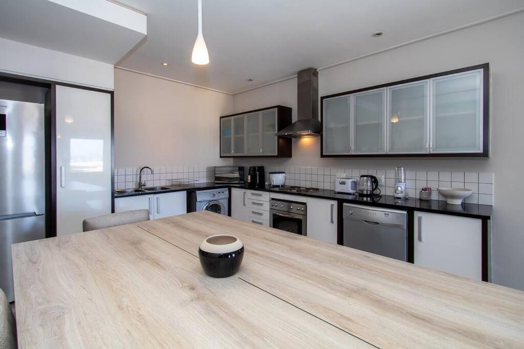 Manhattan Towers 1 Bedroom Flat Apartment