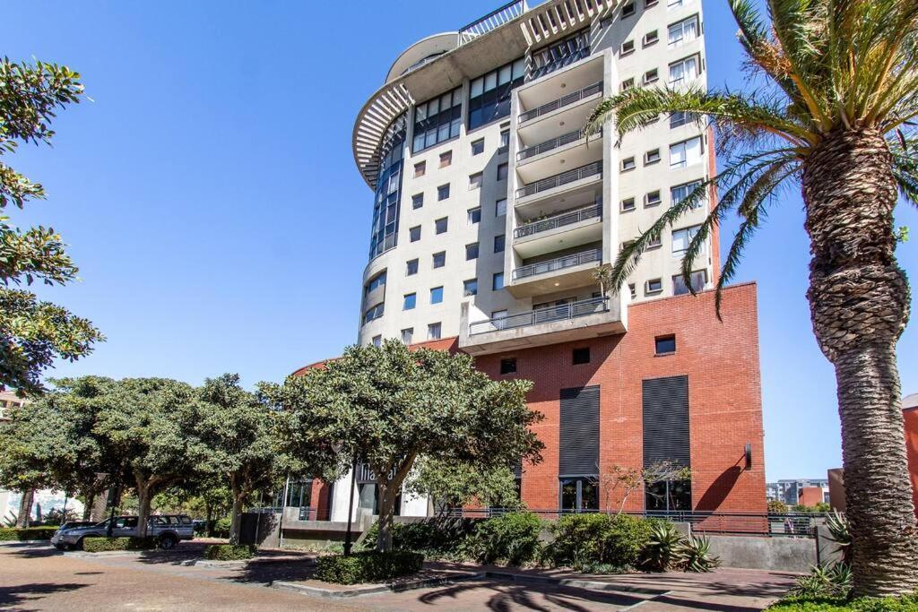 Manhattan Towers 1 Bedroom Flat Apartment